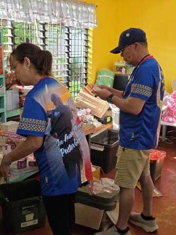A photograph from an ARMS outreach.